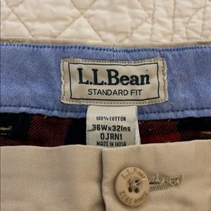Men’s L.L. Bean Flannel Lined Khakis